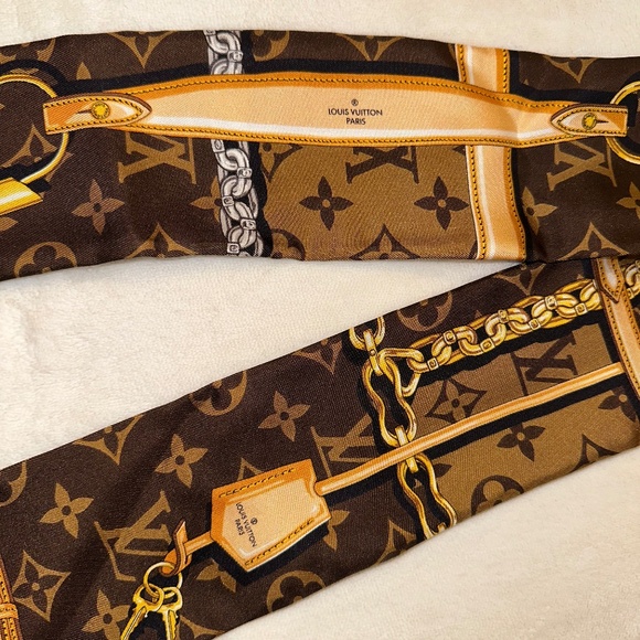 Louis Vuitton Monogram Confidential Bandeau/ Purse handle cover/ Scarf - Picture 4 of 6